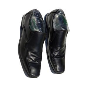 Perry Ellis slip on dress shoes